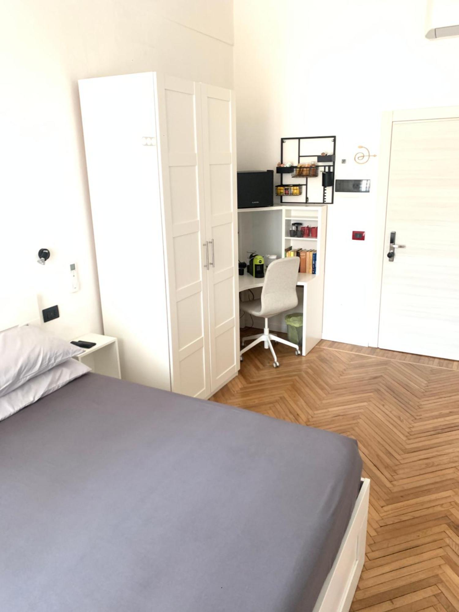 Drooms 4,0 Domotic Smart Self 24h,7 Vicino Treni Porta Susa E Centro Storico Maison d'hôtes