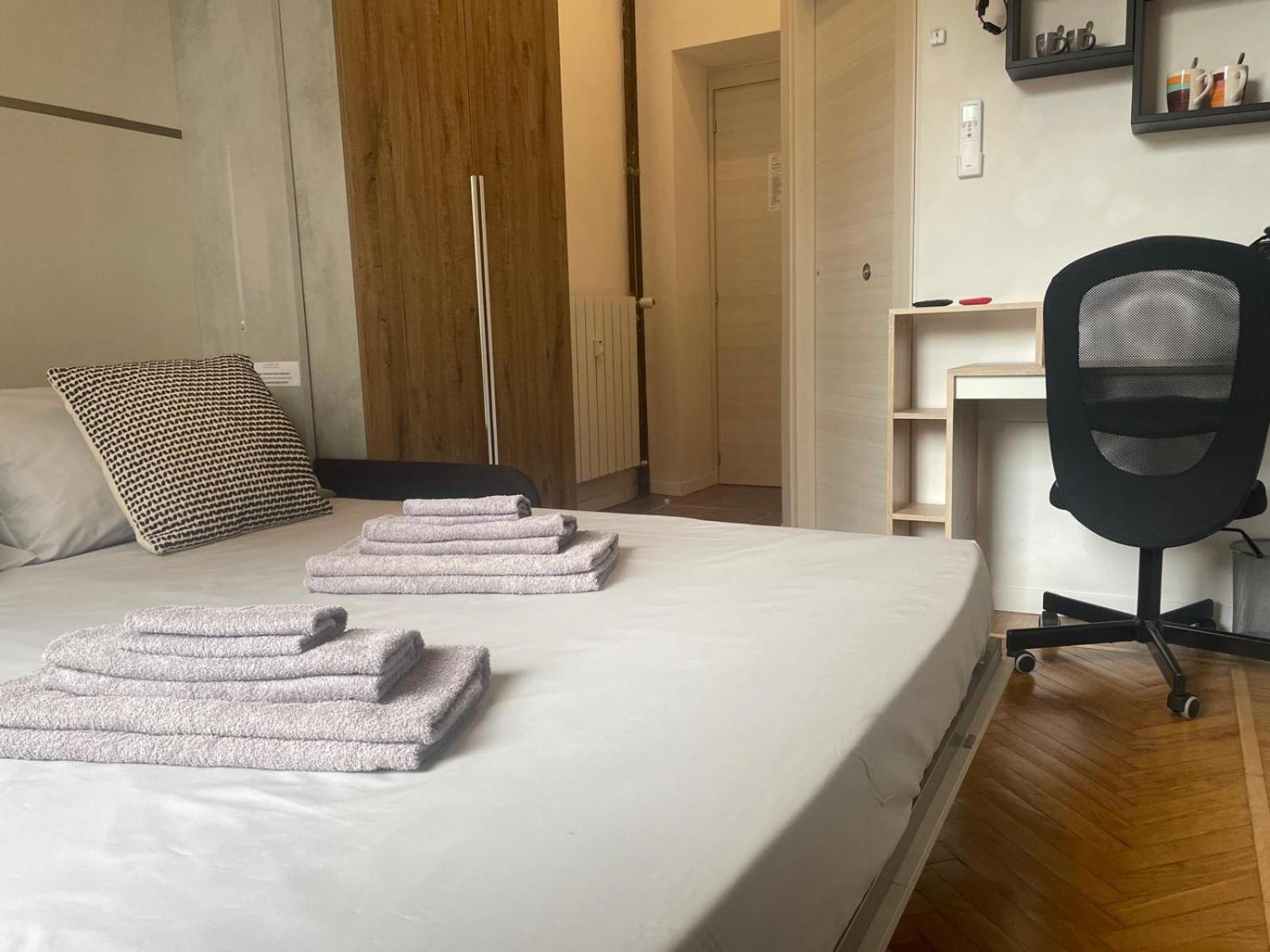 Drooms 4,0 Domotic Smart Self 24h,7 Vicino Treni Porta Susa E Centro Storico *