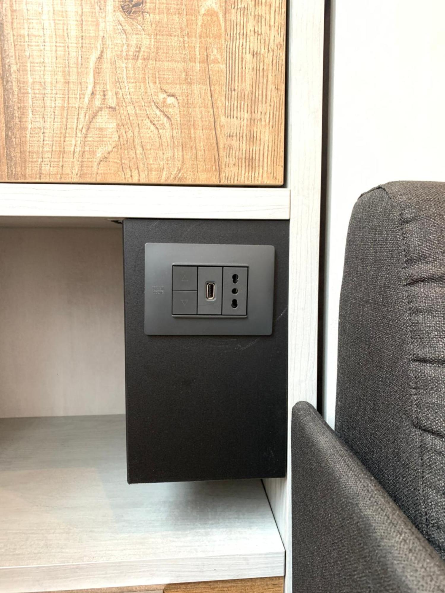 Drooms 4,0 Domotic Smart Self 24h,7 Vicino Treni Porta Susa E Centro Storico
