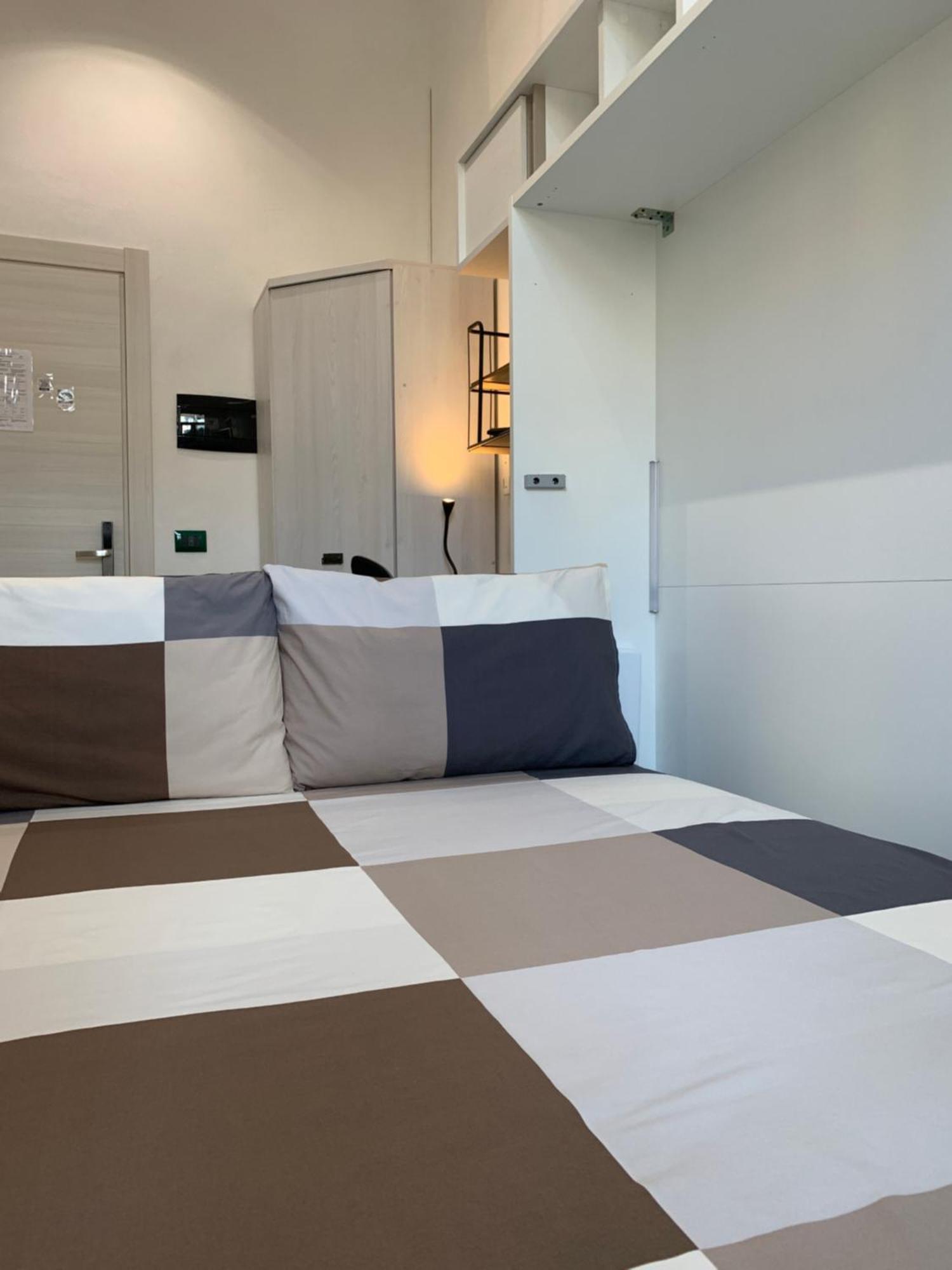 Drooms 4,0 Domotic Smart Self 24h,7 Vicino Treni Porta Susa E Centro Storico
